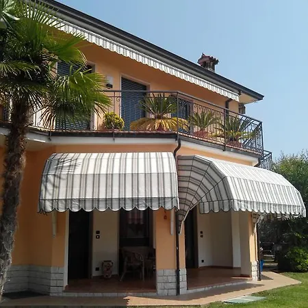 Casa Silvia Apartman Padenghe sul Garda